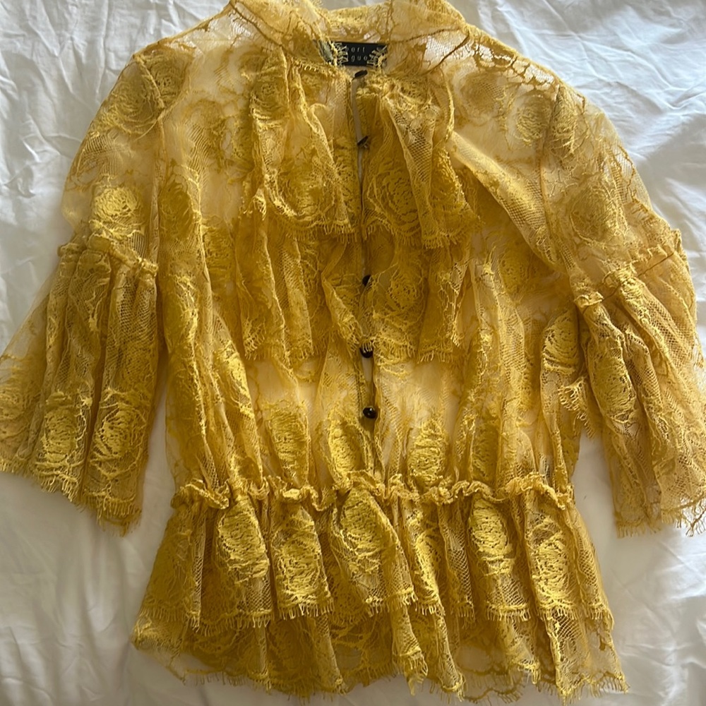 Robert Rodriguez mustard Top